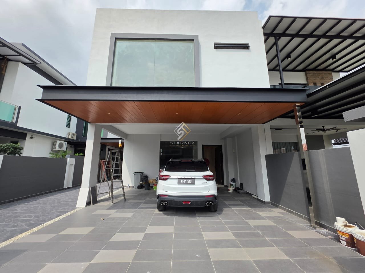 Roofing/Awning Metal Deck by Starnox - example 3